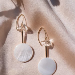 seashell-in-love-kristin-2Nf3jnTBSVM-unsplash